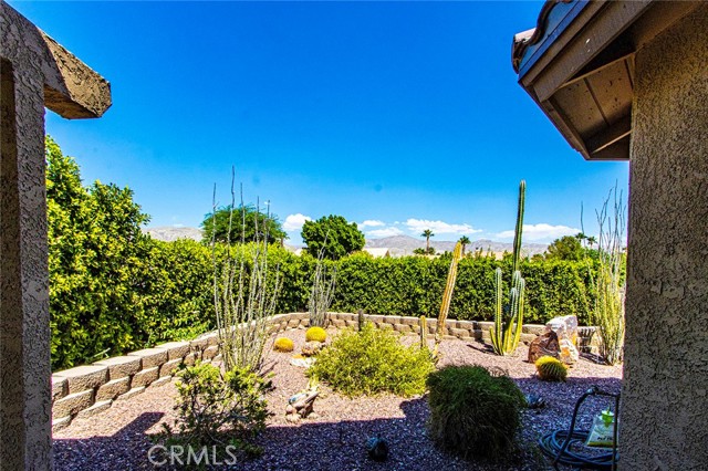 Detail Gallery Image 33 of 37 For 9610 Troon Ct, Desert Hot Springs,  CA 92240 - 3 Beds | 2/1 Baths