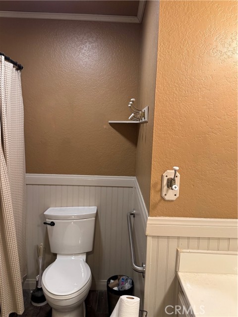 Detail Gallery Image 10 of 12 For 10669 Wildrose Dr, Rancho Cucamonga,  CA 91730 - 4 Beds | 2 Baths