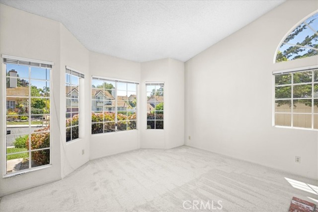 41880 Humber Dr., Temecula CA: https://media.crmls.org/medias/7922e55f-6d31-40df-a040-796d729536ee.jpg