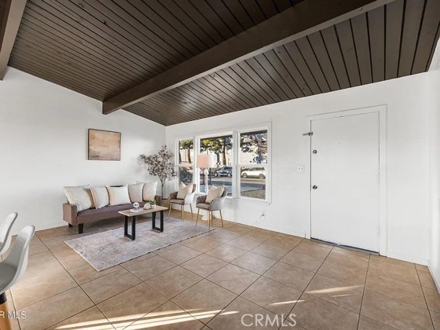 Detail Gallery Image 10 of 38 For 38640 Larkin Ave, Palmdale,  CA 93550 - 2 Beds | 1 Baths