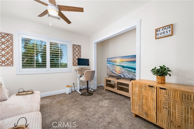 33037 Paterno Street, Temecula CA: https://media.crmls.org/medias/79243735-fa1b-4019-b124-5fedc8754940.jpg
