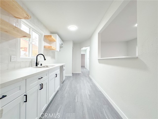 Detail Gallery Image 4 of 30 For 1366 W 152nd St, Compton,  CA 90220 - 2 Beds | 2 Baths