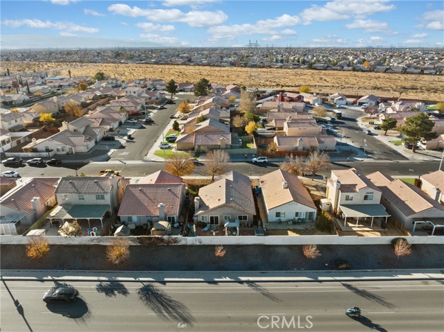 Detail Gallery Image 6 of 29 For 13431 Monterey Way, Victorville,  CA 92392 - 3 Beds | 2 Baths