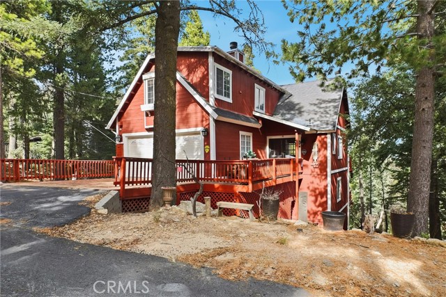 Detail Gallery Image 3 of 46 For 26355 Walnut Hills Dr Aka 276 Augusta Court, Lake Arrowhead,  CA 92352 - 3 Beds | 2/1 Baths