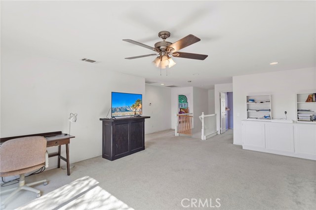 Detail Gallery Image 11 of 26 For 25391 Clovelly Ct, Moreno Valley,  CA 92553 - 5 Beds | 4/1 Baths