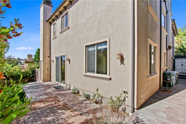Patio/Backyard
