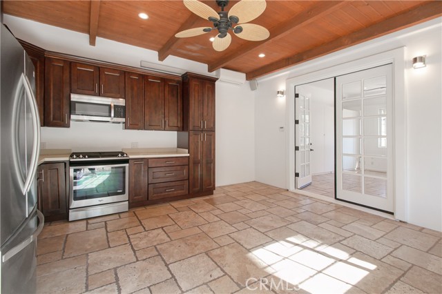 Detail Gallery Image 40 of 47 For 5218 Otis Ave, Tarzana,  CA 91356 - 7 Beds | 6 Baths