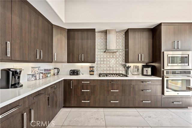 56720 Jack Nicklaus Boulevard, La Quinta CA: https://media.crmls.org/medias/7926b17e-fb2f-4f66-b367-9a2a92149a0f.jpg
