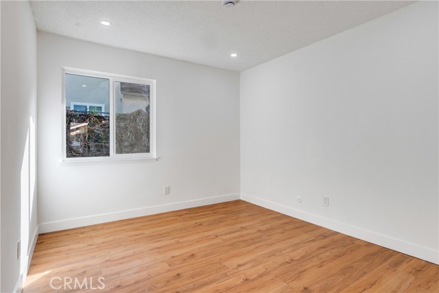 Detail Gallery Image 12 of 17 For 765 Spruce St, Riverside,  CA 92507 - 4 Beds | 2 Baths