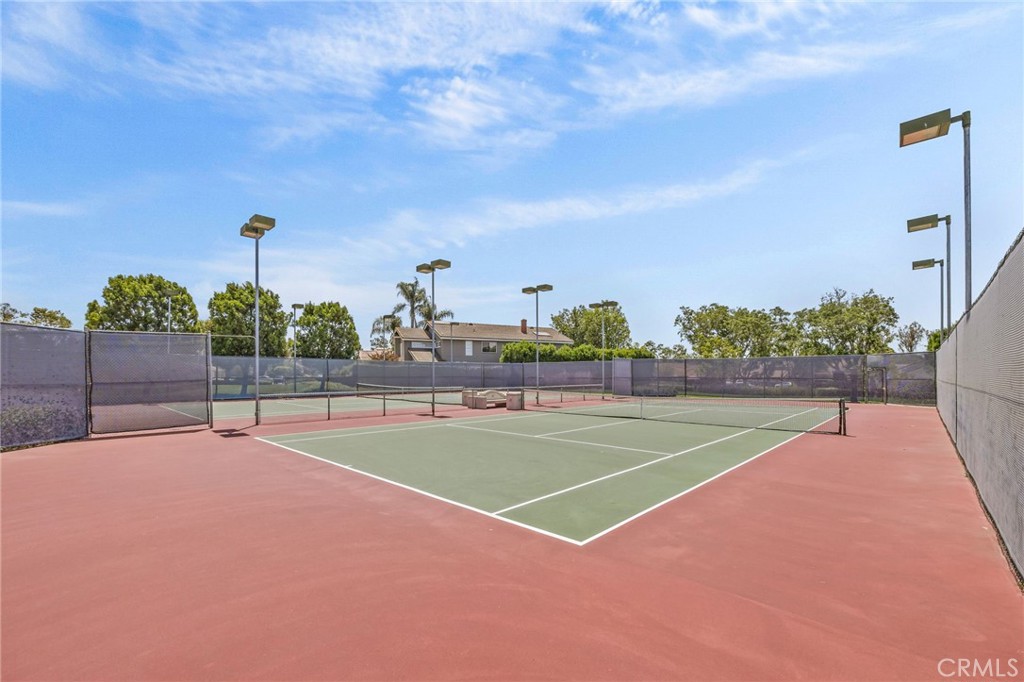 MLS #OC25161685 img 39