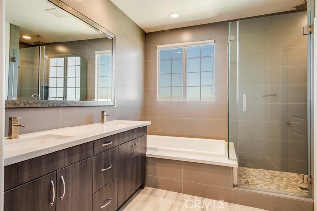 1031 Calle Stellare, Rancho Palos Verdes, California 90275, 2 Bedrooms Bedrooms, ,2 BathroomsBathrooms,Residential,Sold,Calle Stellare,SB21217356