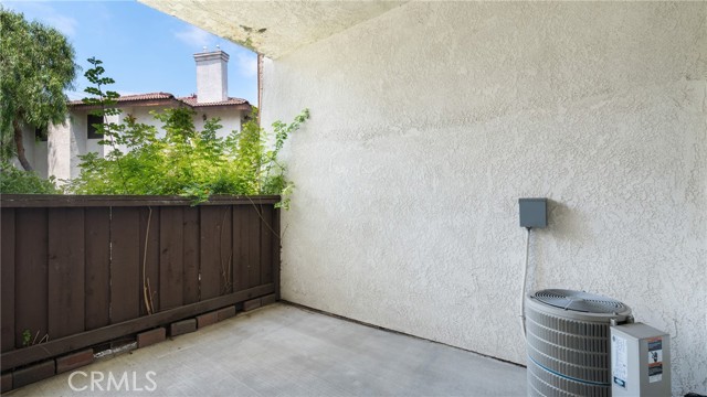 13115 Sunnybrook Circle, Garden Grove CA: https://media.crmls.org/medias/7927f428-f81b-4960-915b-2c56efe7cb7e.jpg