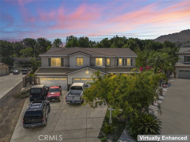 Detail Gallery Image 1 of 35 For 2442 Old Windmill Ct, Riverside,  CA 92503 - 5 Beds | 3/1 Baths