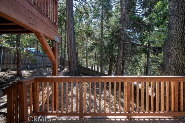 Detail Gallery Image 30 of 44 For 305 Summit Rd, Lake Arrowhead,  CA 92352 - 3 Beds | 2 Baths