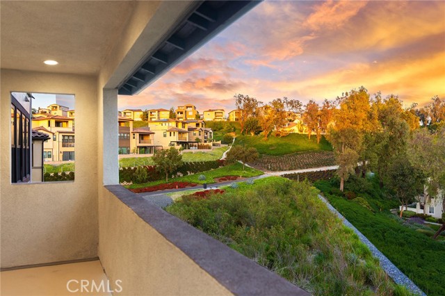 Detail Gallery Image 53 of 75 For 27 Alessio, Lake Forest,  CA 92630 - 5 Beds | 4/2 Baths