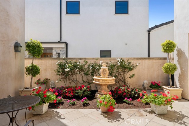 Detail Gallery Image 27 of 48 For 521 via Lido Nord, Newport Beach,  CA 92663 - 5 Beds | 4/2 Baths