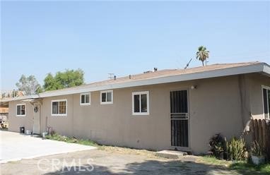 8932 Redwood Ave, Fontana, CA 92335