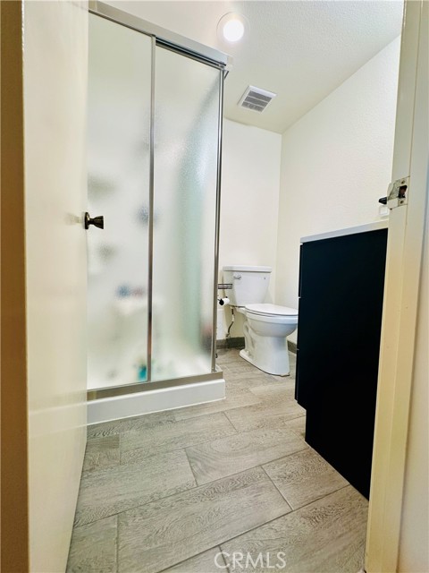 9039 Van Nuys Boulevard, Panorama City CA: https://media.crmls.org/medias/792a14e1-125a-4cfc-8cd0-c9769022702c.jpg