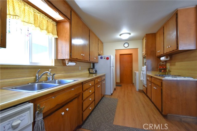 Detail Gallery Image 10 of 58 For 5409 N State Highway 3, Etna,  CA 96027 - 4 Beds | 2/1 Baths