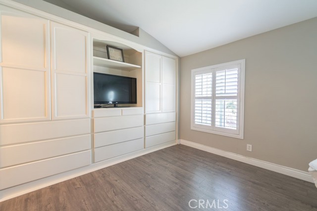 Detail Gallery Image 32 of 48 For 8636 Rancho Cerona Dr, Paramount,  CA 90723 - 4 Beds | 2/1 Baths