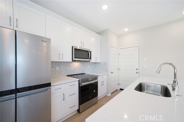2132 Bergamot Street, Redlands CA: https://media.crmls.org/medias/792bc425-9c0c-46c5-846c-30dfb560d3ed.jpg