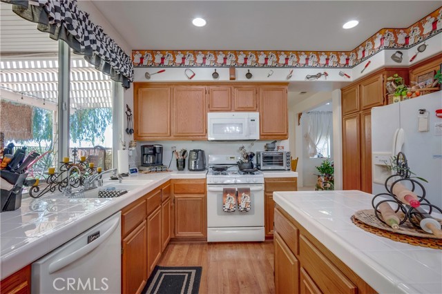 3828 Agave Court, Perris CA: https://media.crmls.org/medias/792c7738-3952-4166-9113-a03ac57122e4.jpg