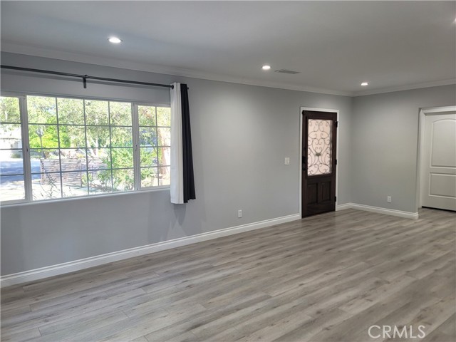 Detail Gallery Image 12 of 40 For 5939 Vanalden Ave, Tarzana,  CA 91356 - 3 Beds | 2 Baths