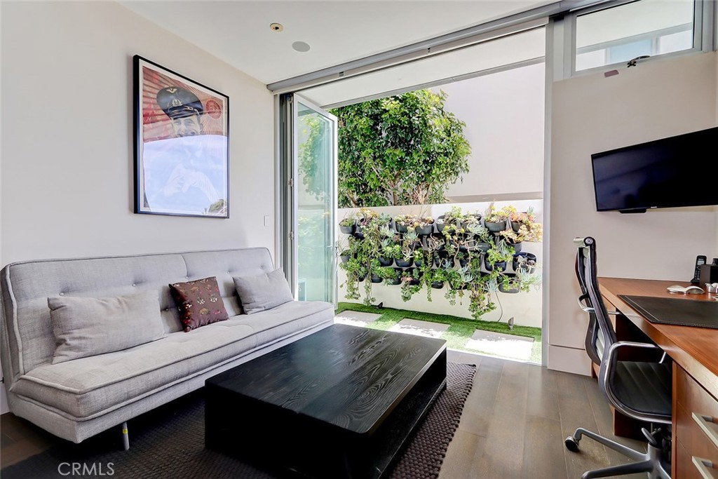 3208 Ocean Drive