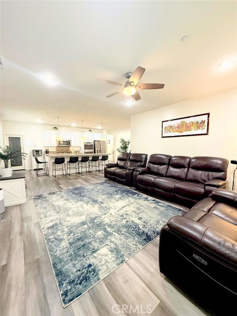 Detail Gallery Image 6 of 33 For 6842 Narrow Way, Jurupa Valley,  CA 91752 - 3 Beds | 2 Baths