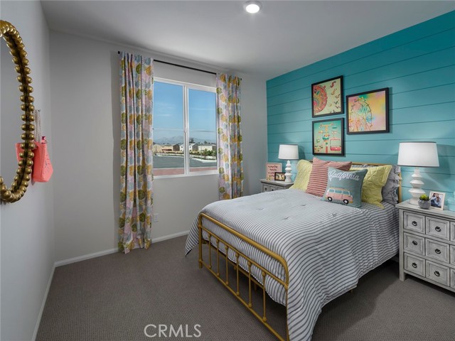 Detail Gallery Image 9 of 15 For 19524 Hanging Rock Rd, Lake Elsinore,  CA 92532 - 4 Beds | 3 Baths