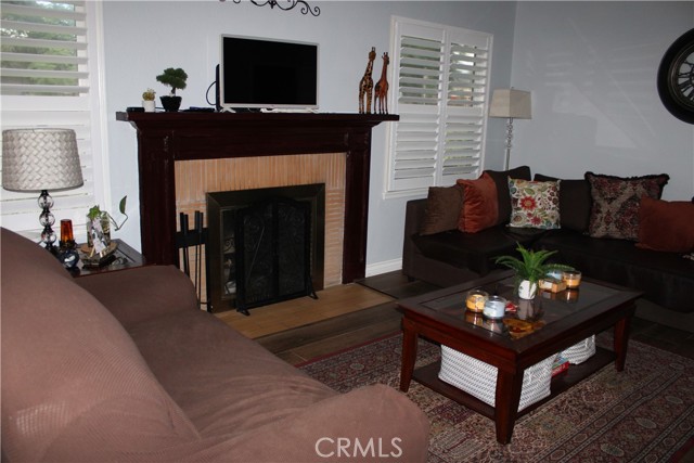 Detail Gallery Image 12 of 40 For 312 W I, Ontario,  CA 91762 - 3 Beds | 2/1 Baths