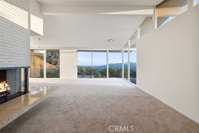 Detail Gallery Image 9 of 69 For 5260 Gould Ave, La Canada Flintridge,  CA 91011 - 3 Beds | 3 Baths