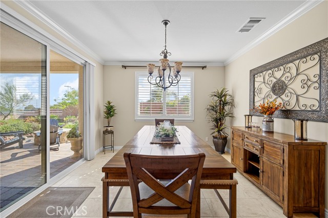 Detail Gallery Image 16 of 55 For 4882 Hawk Ridge Ave, Fontana,  CA 92336 - 4 Beds | 3/1 Baths