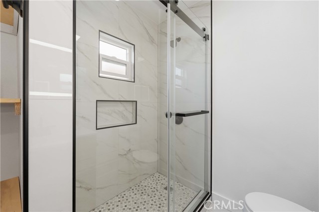 Detail Gallery Image 25 of 43 For 417 E Adair St, Long Beach,  CA 90805 - 3 Beds | 2 Baths