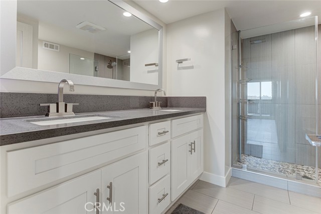 301 North Belmont Street, 308 photo 13