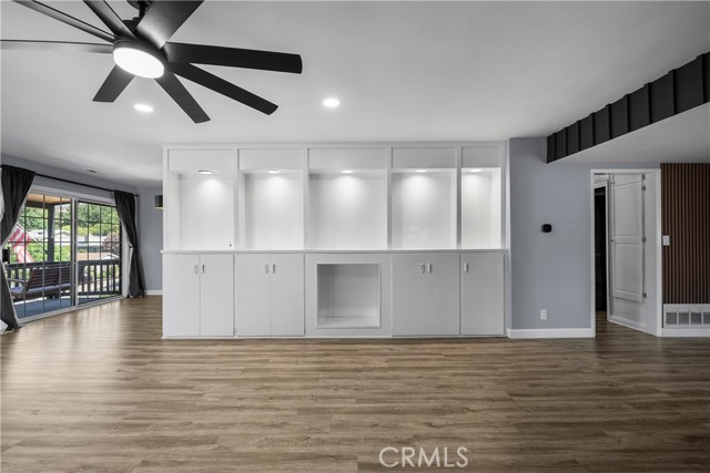 25083 Wheeler Road, Newhall CA: https://media.crmls.org/medias/792eb47f-6f60-4fa0-bb5c-0613f07c1d84.jpg