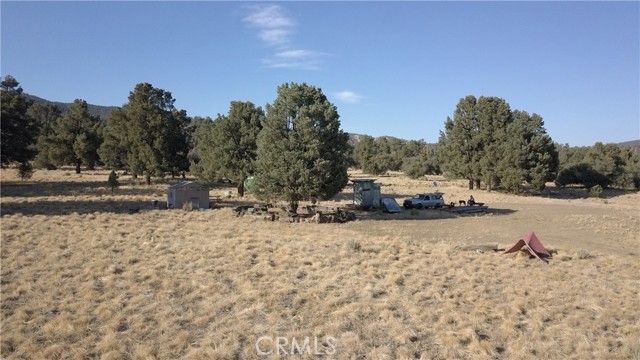 16469 Curtis Trail, Frazier Park CA: https://media.crmls.org/medias/792f5a99-d143-41d7-9142-3e021d142fbf.jpg