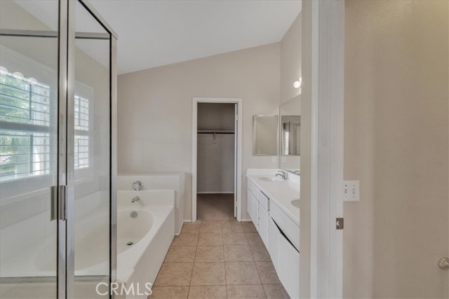 Detail Gallery Image 13 of 45 For 31853 via Tafalla, Temecula,  CA 92592 - 4 Beds | 2/1 Baths