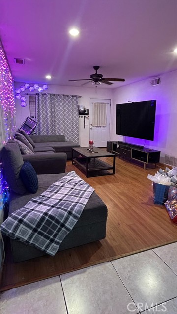 Detail Gallery Image 6 of 10 For 868 S Ironwood, Bloomington,  CA 92316 - 4 Beds | 2 Baths