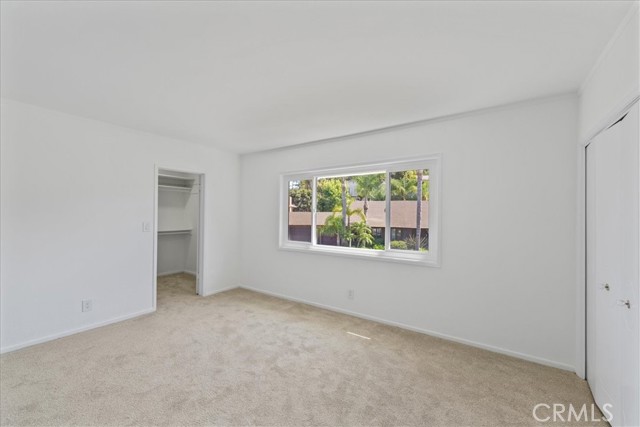 6451 E Shire Way, Long Beach CA: https://media.crmls.org/medias/79316fea-7dc7-4c8d-b3f6-d25f30ee1f6b.jpg