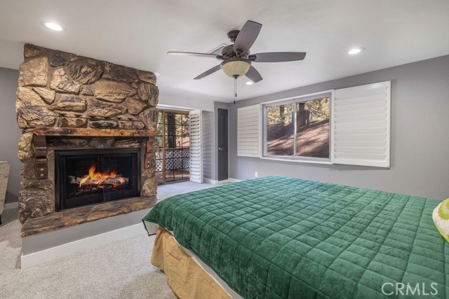 Detail Gallery Image 34 of 51 For 41941 Evergreen Dr, Big Bear Lake,  CA 92315 - 4 Beds | 4 Baths
