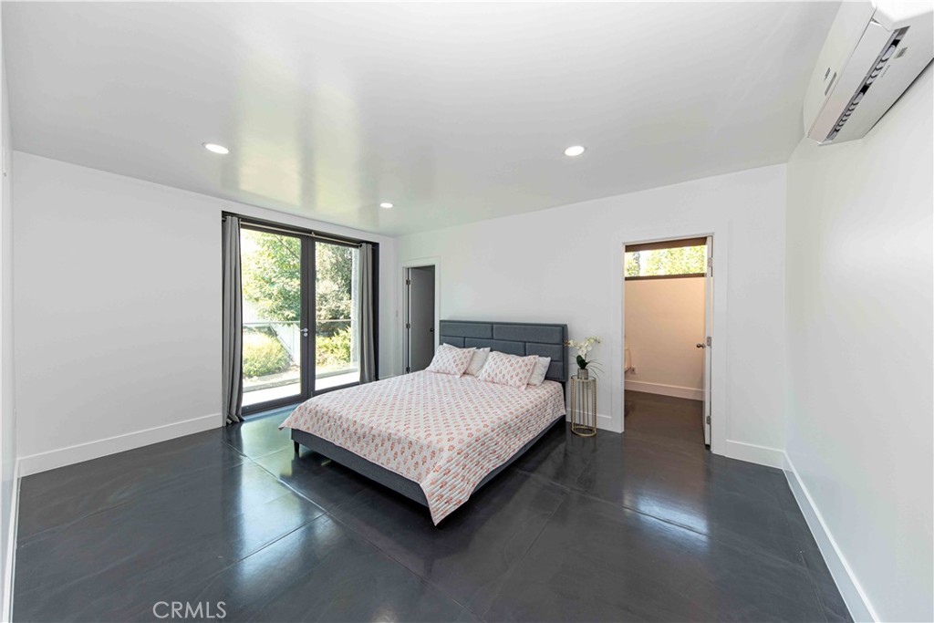 MLS #SR25229740 image #10