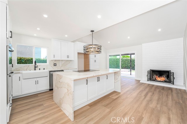15071 Talley Street, Irvine CA: https://media.crmls.org/medias/7932754b-5b01-408a-af85-88cecca002ac.jpg
