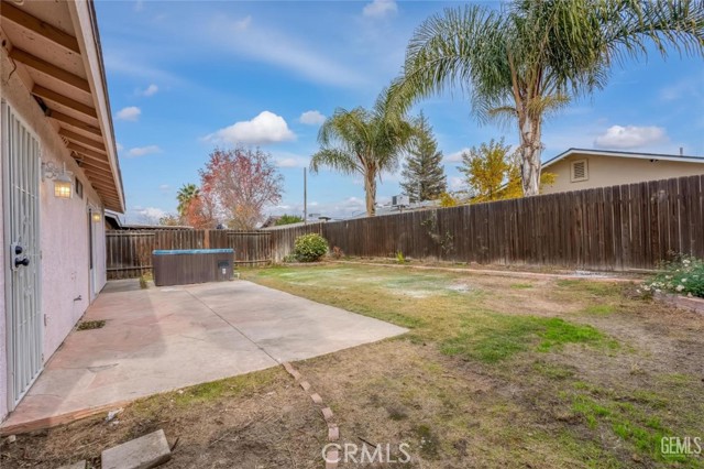 Detail Gallery Image 24 of 29 For 6724 Hammond Way, Bakersfield,  CA 93307 - 3 Beds | 2 Baths