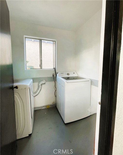 Detail Gallery Image 12 of 16 For 11313 Pennsylvania, South Gate,  CA 90280 - 3 Beds | 2 Baths