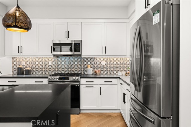 1419 N Indian Hill Boulevard, Claremont CA: https://media.crmls.org/medias/7933aa3c-c2c5-448a-87eb-04450fa0fe67.jpg