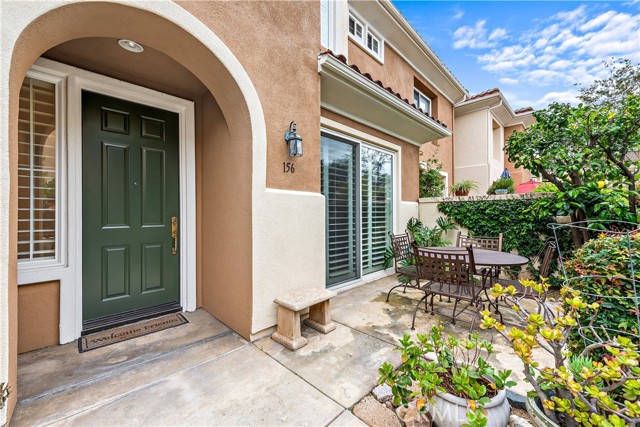 Detail Gallery Image 1 of 31 For 156 via Vicini, Rancho Santa Margarita,  CA 92688 - 2 Beds | 2/1 Baths