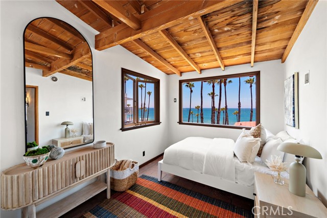 606 Avenida Victoria, San Clemente CA: https://media.crmls.org/medias/7933f4f3-dc10-4181-b687-86038f53776c.jpg
