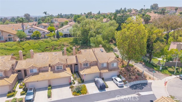 13208 Setting Sun Court, Chino Hills CA: https://media.crmls.org/medias/793446cd-2a57-437f-bbcb-4678554d2f24.jpg