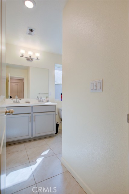 Detail Gallery Image 9 of 15 For 240 Sullivan Dr, Merced,  CA 95348 - 4 Beds | 2/1 Baths